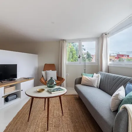 Window Апартаменты *